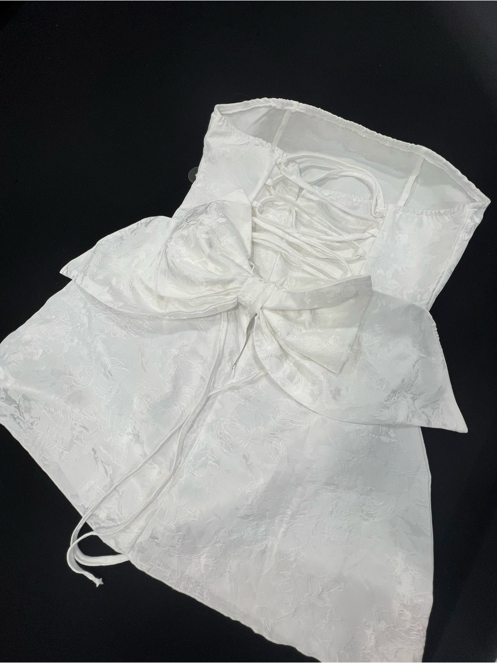 White Strapless Jacquard Mini Dress with Decorative Bow Sz 12